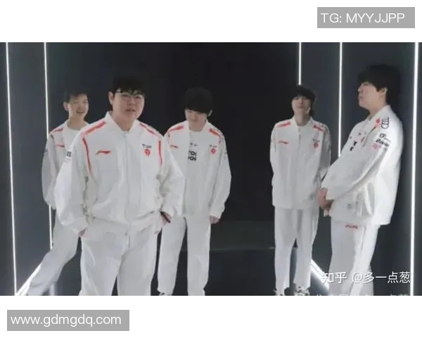 赛后分析：JDG与TES在比赛中的心理素质较量与启示